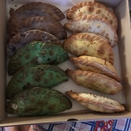 Central pizzas y empanadas