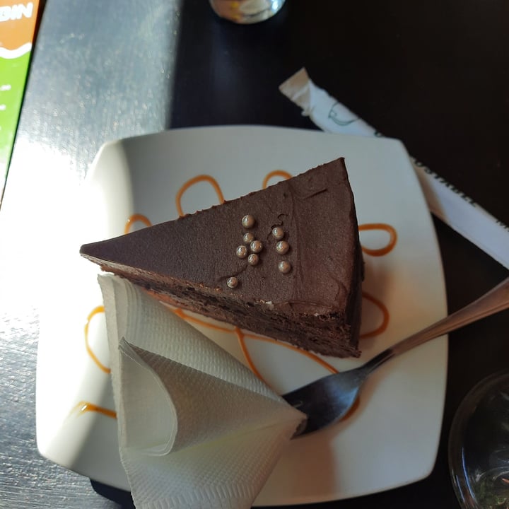 photo of Coffee Cabin Re Nao Chocolate Cake shared by @mikaylan24 on  26 Feb 2022 - review