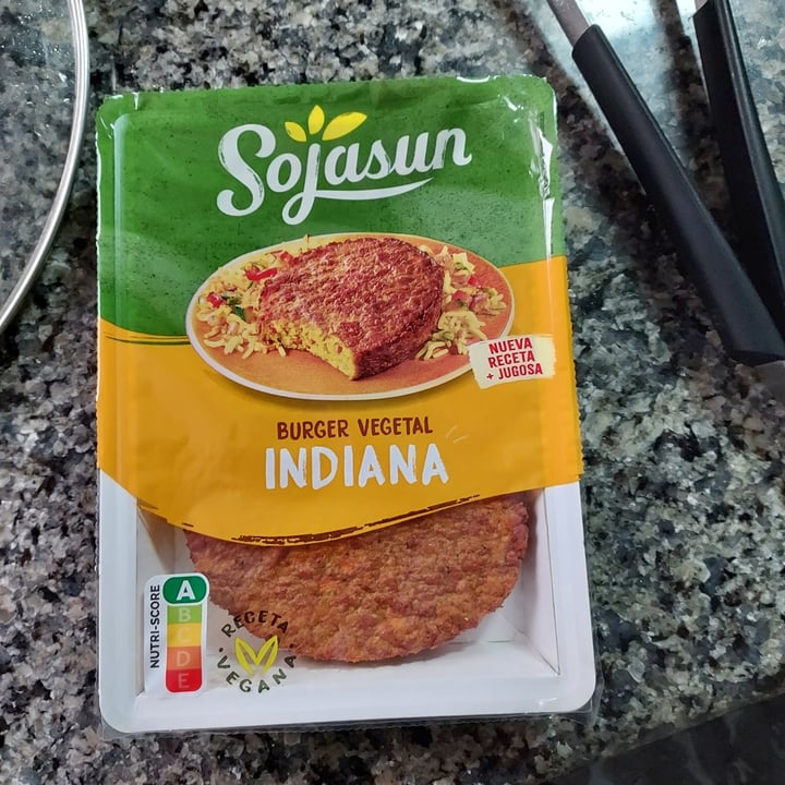 photo of Sojasun Burger Vegetal Indiana , nueva receta shared by @sabrinamurua on  03 Aug 2022 - review
