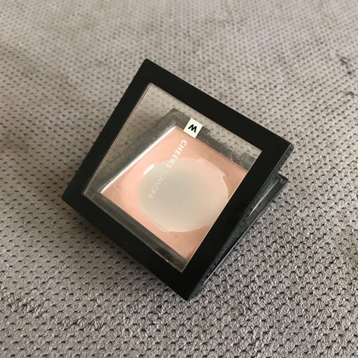 photo of Woolworths Blush shared by @orilovato on  18 Jul 2019 - review