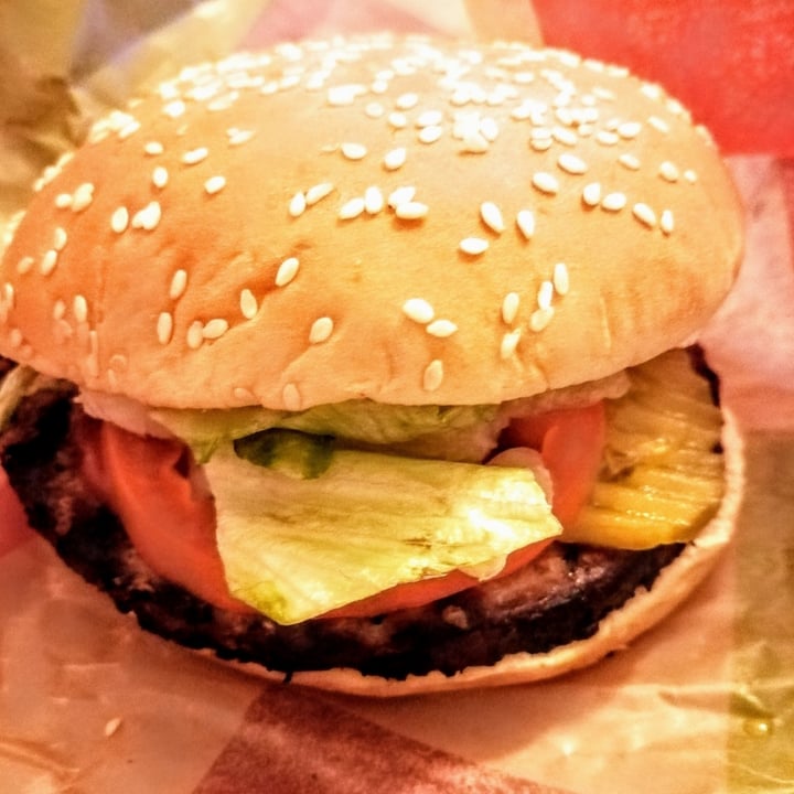 photo of Burger King Contreras Whopper Vegetal shared by @vegforhealth1 on  02 Jun 2021 - review