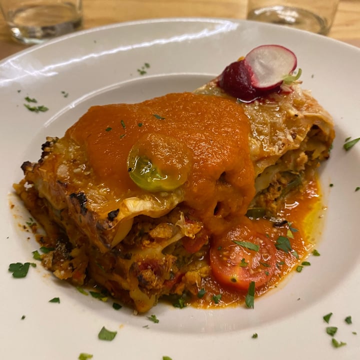 review photo of TxuKruT Vegan Bar Lasaña shared by @laveganorte on 02 Mar 2021 - review