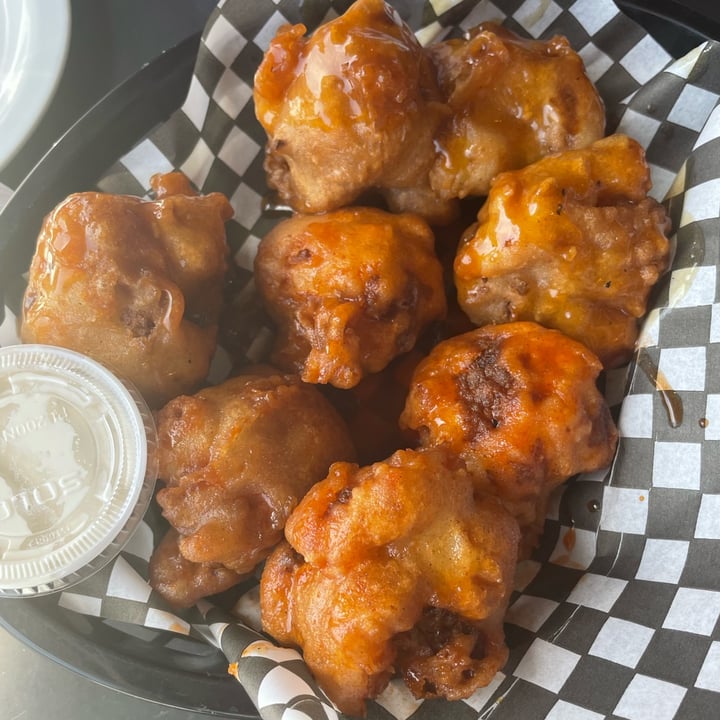 photo of Democracy* Cauliflower Wings shared by @monique on  12 May 2022 - review