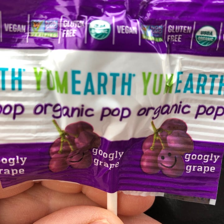 photo of YumEarth Organic Pop - Googly Grape shared by @allycat38 on  01 Apr 2022 - review