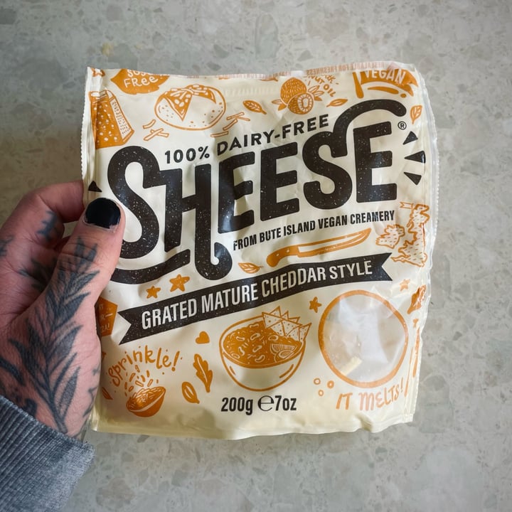 photo of Sheese Grated Mature Cheddar Style shared by @bsvv on  11 May 2022 - review