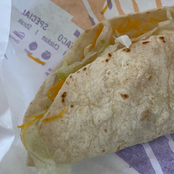 photo of Taco Bell Spicy Potato Soft Taco shared by @aasthaprak on  12 Mar 2021 - review