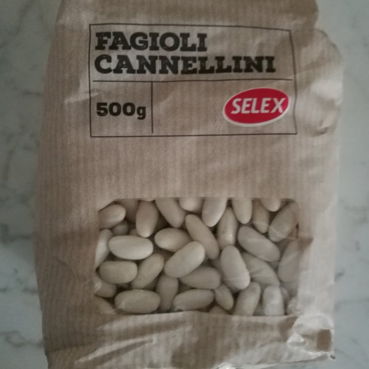 photo of Selex Fagioli Cannellini Secchi shared by @veglife95 on  27 Oct 2021 - review