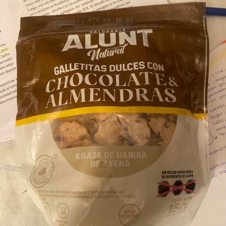 photo of Alunt Natural Galletitas Dulces Con chocolate Y Almendras shared by @tadegrimberg on  07 Jun 2022 - review