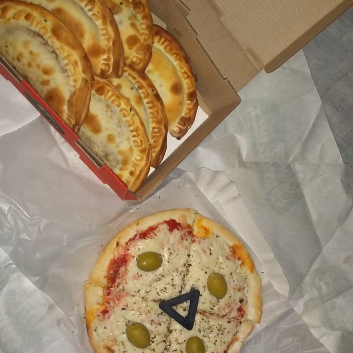 review photo of Empanadas de 10 Pizza Y Empanadas shared by @maria-1990 on 18 Jan 2021 - review