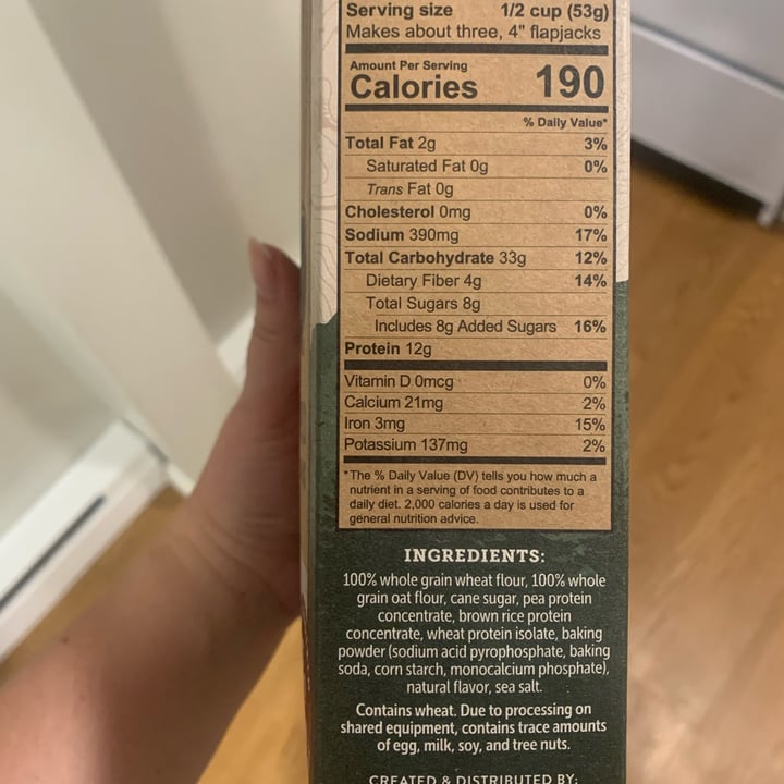 review photo of Kodiak Cakes Plant-based flapjack & waffle mix shared by @ellieangel on 21 Aug 2022 - review