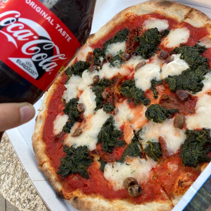review photo of Pizzería L'Angelo Pizza Vega shared by @hidavidseeyouonthis on 26 Aug 2021 - review