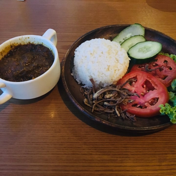 photo of nomVnom Bistro Toon Rendang Rice shared by @herbimetal on  31 Aug 2019 - review