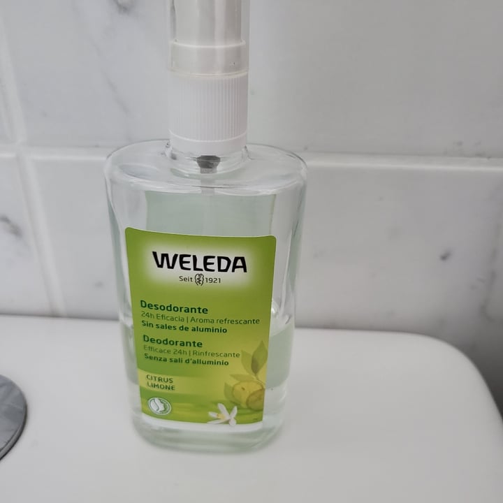 review photo of Weleda Desodorante limón shared by @minescotrim on 07 May 2022 - review