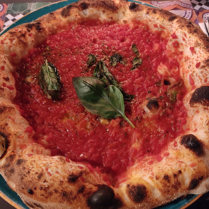 photo of Pizzeria Assaje Trieste Marinara shared by @-fede on  01 Jul 2022 - review