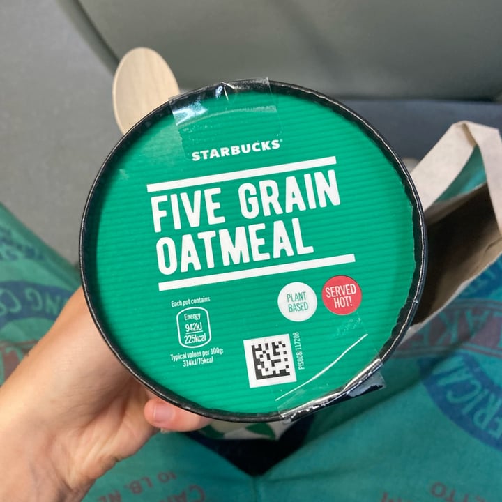 photo of Starbucks Five Grain Oatmeal shared by @alicesouthwood on  29 Aug 2022 - review