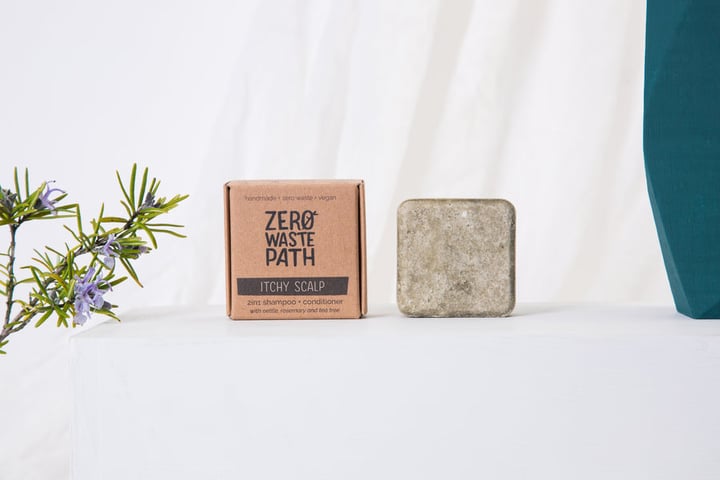 photo of Zero Waste Path Shampoo Itchy scalp shared by @emanuela81 on  23 Mar 2022 - review