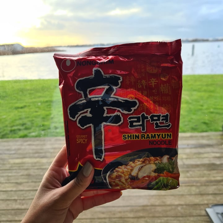 photo of NONGSHIM (농심) Gourmet spicy shin ramyun noodle shared by @ishara- on  25 Jan 2022 - review