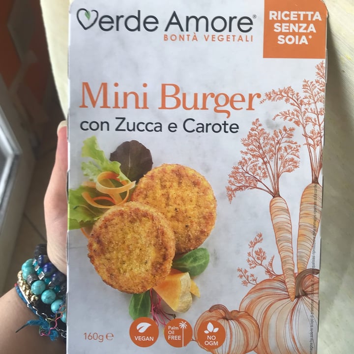 photo of Verde Amore Mini Burger con Zucca e Carote shared by @annapaolaserio on  27 Sep 2022 - review
