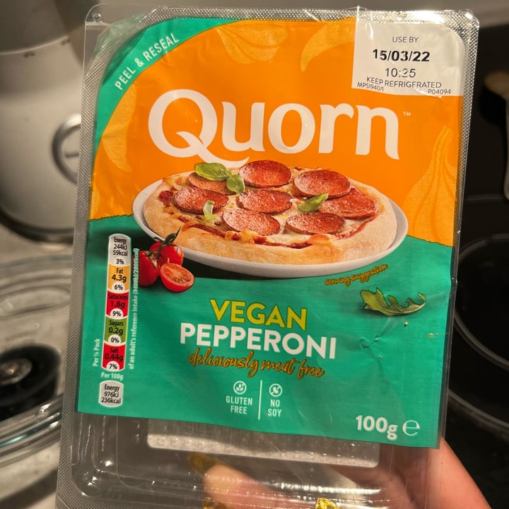 photo of Quorn Vegan pepperoni shared by @roxybru on  13 Feb 2022 - review