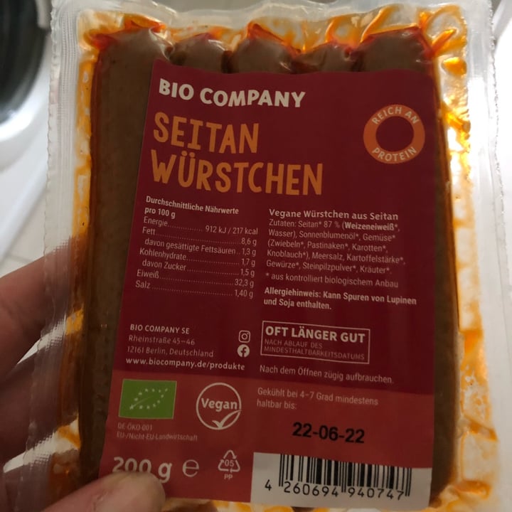 photo of Bio Company seitan würstchen shared by @franciiotto on  30 May 2022 - review