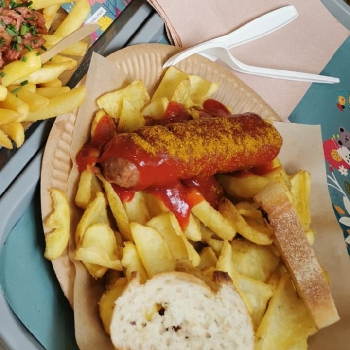 photo of Khambú Currywurst shared by @silviacov on  13 Mar 2022 - review