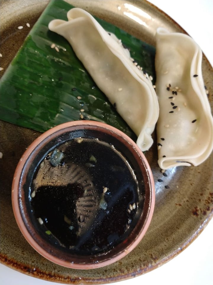 review photo of UDON Aljub Gyōzas De Verdura shared by @davidbayon on 10 Aug 2019 - review