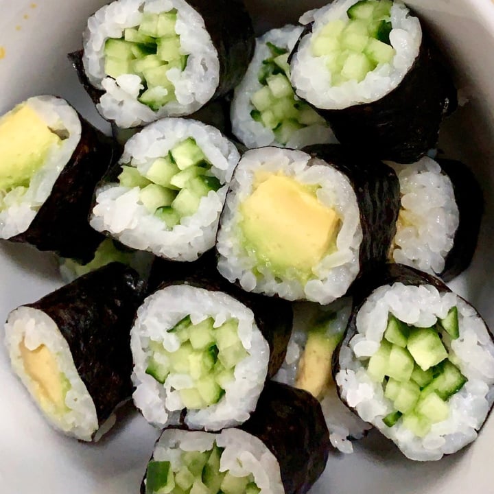 photo of Sushi OK Vegan Sushi Rolls shared by @ariiianna on  27 Apr 2022 - review