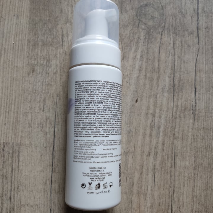 review photo of Naobay Espuma Limpiadora Detoxificante shared by @laurajl06 on 15 May 2020 - review