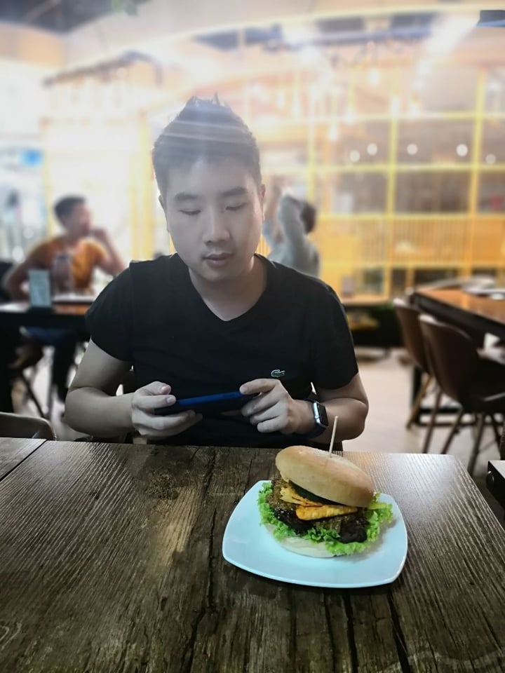 photo of nomVnom Bistro Tempeh Rendang burger shared by @carachew on  28 Jun 2019 - review
