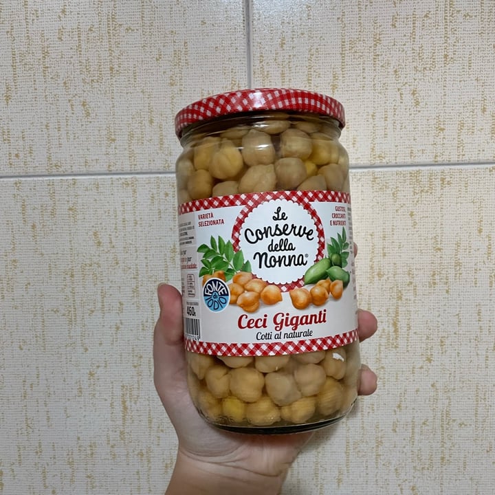 photo of Le conserve della nonna Ceci giganti cotti al naturale shared by @chiaramazzei on  11 Mar 2022 - review