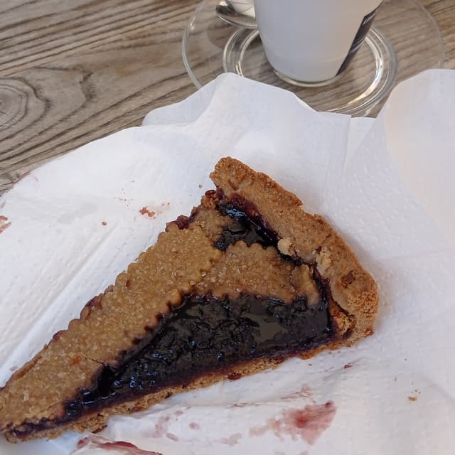 Photo du plat “Crostata Marmellata Di Lamponi E Sambuco”