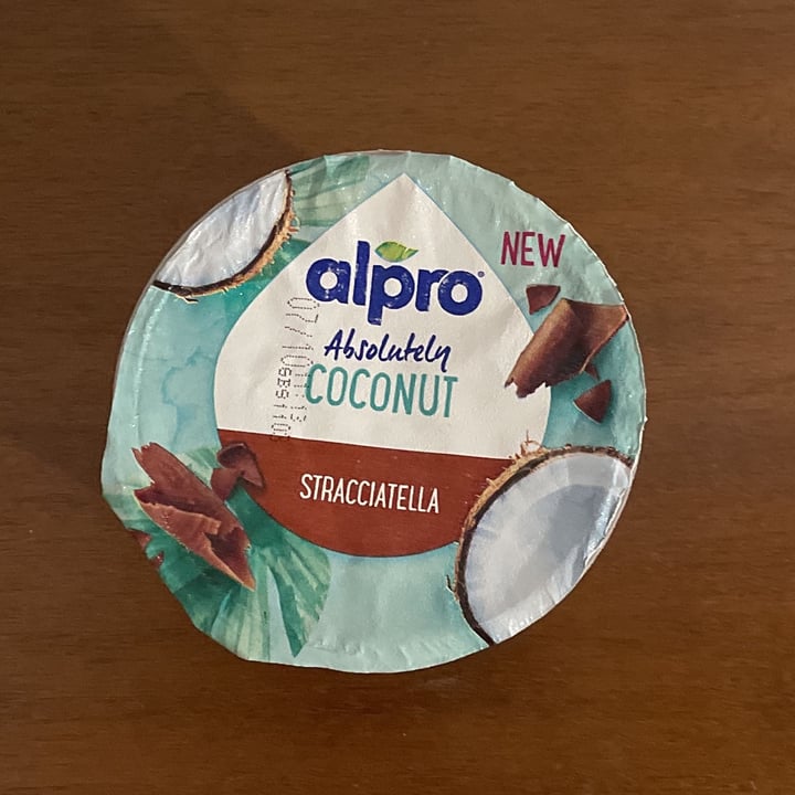 photo of Alpro Absolutely Coconut Stracciatella shared by @valevalys on  11 Sep 2022 - review