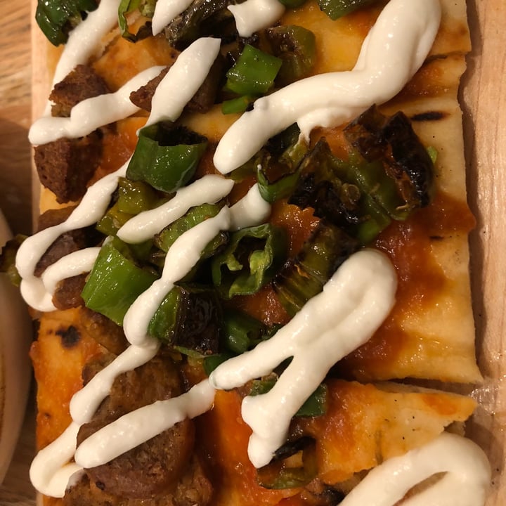 photo of Fresh on Front Sausage and Pepper Flatbread shared by @ethicalehme on  24 Oct 2021 - review