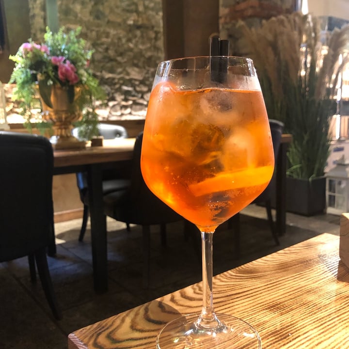 photo of Fondi dal 1936 aperitivo spritz shared by @veggyviole on  12 May 2022 - review