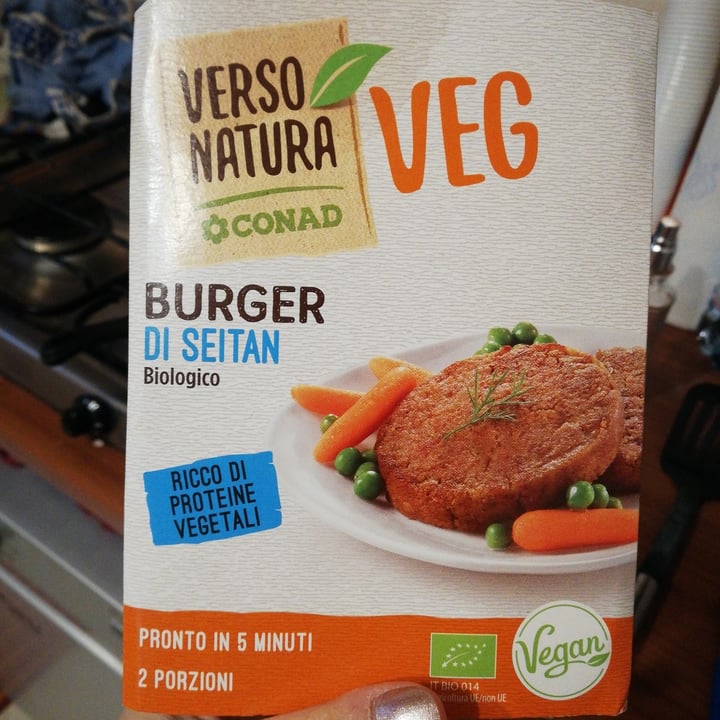 photo of Verso Natura Conad Veg Burger Di Seitan Biologico shared by @vanessa138 on  10 Mar 2022 - review
