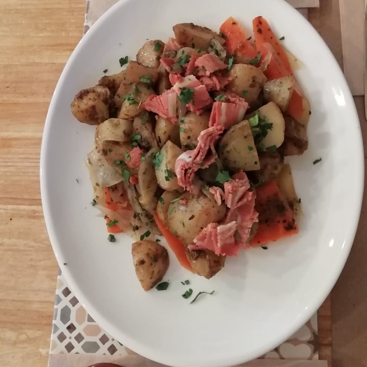 review photo of La Tía Carlota Patatas Criollas shared by @nostoc on 26 Jun 2021 - review