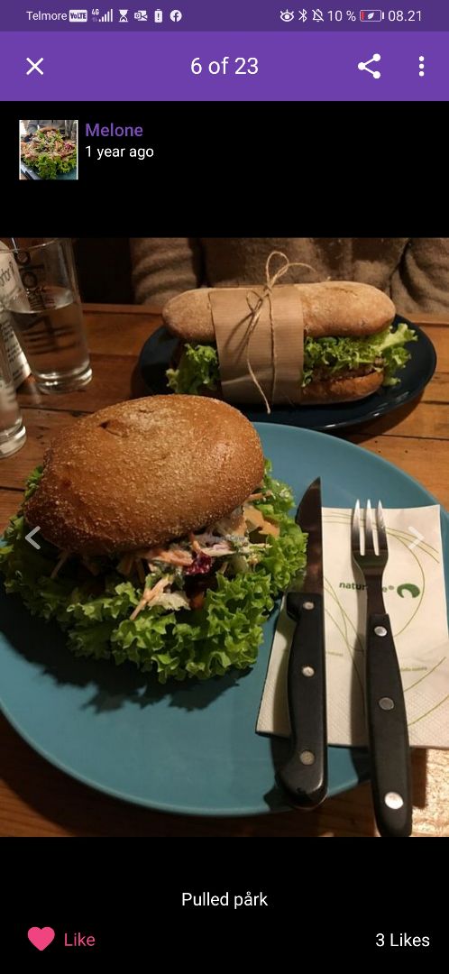 review photo of Melone âCheeseâ Burger shared by @sangen on 02 Apr 2020 - review