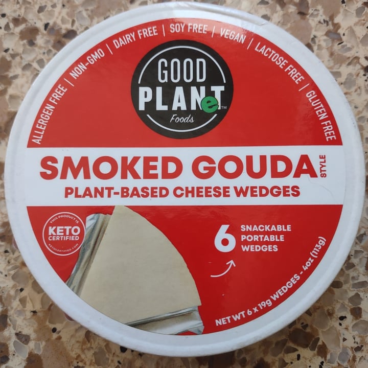 photo of Good Planet Foods Smoked Gouda plant-based cheese wedges shared by @rosie805 on  27 Nov 2022 - review