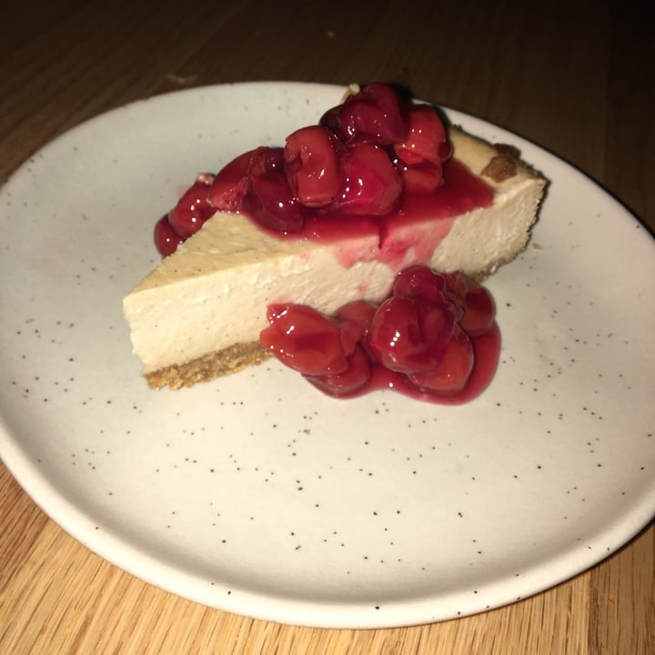 photo of Planta NY Style Cheesecake shared by @yvana on  30 Apr 2022 - review