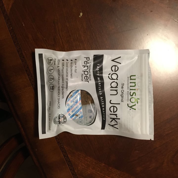 review photo of Unisoy Wholesome Wonders The original vegan jerky shared by @veganconnesuire on 10 Sep 2020 - review