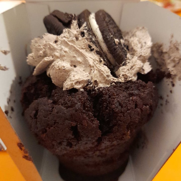 review photo of Chök The Chocolate Kitchen Muffin de chocolate de oreo shared by @corazondepitahaya on 12 Oct 2021 - review