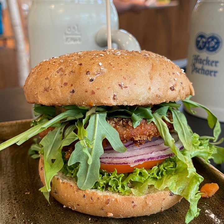 photo of Hans Im Glück German Burgergrill | Singapore VIVO CITY Kutscher - Spicy Patty with grilled vegetable tartare & rocket leaves shared by @hajotbe on  15 Apr 2022 - review