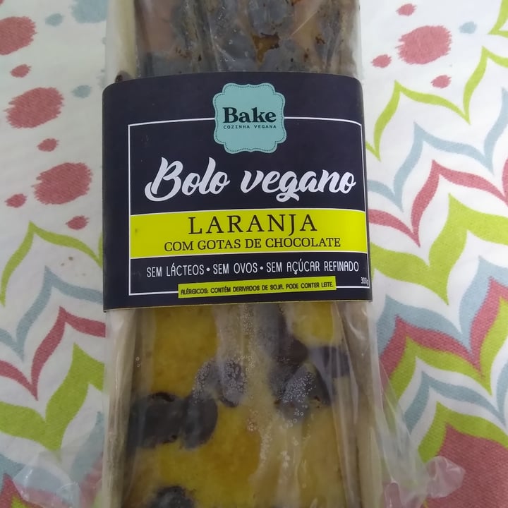 photo of Bake a cake Bolo Vegano De Laranja Com Gotas De Chocolate shared by @katuchashininha on  21 May 2022 - review