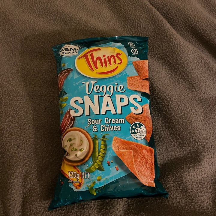 photo of Thins Veggie Snaps sour cream & chives shared by @plantbasedlover on  26 Jul 2022 - review