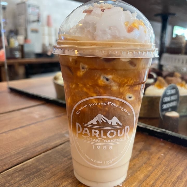 photo of PARLOUR VEGAN BAKERY® BOCA Brown Butter White Chocolate Latte shared by @sangria on  11 Mar 2022 - review