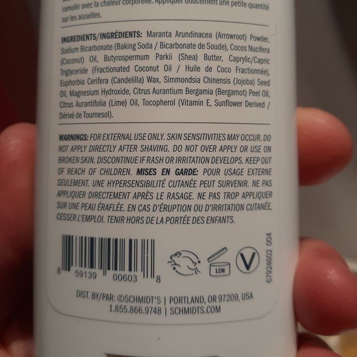 photo of Schmidt's Bergamot + Lime Natural Deodorant Stick shared by @mariepoppin on  12 Nov 2021 - review