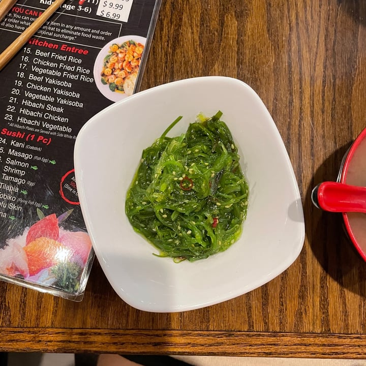 photo of Saika Sushi Seaweed salad shared by @stephaniefroebel on  20 Jun 2021 - review