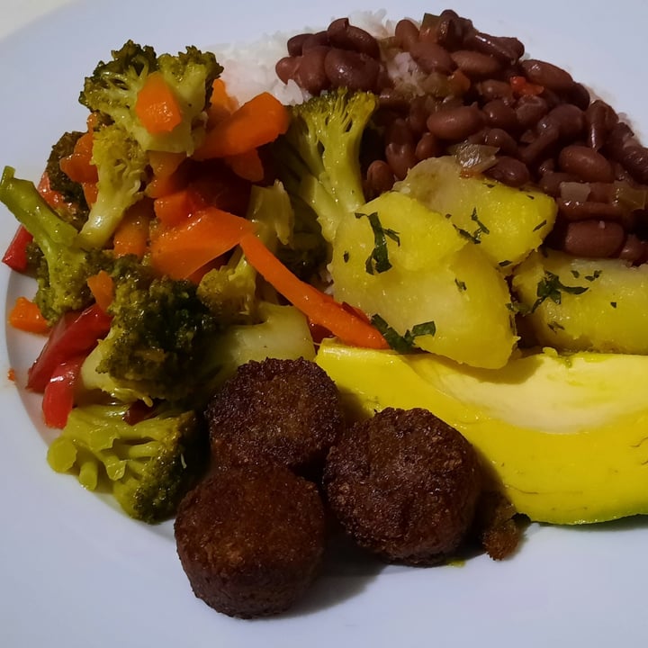 photo of Pita Rica S.A. Falafel Precocido shared by @dresveg on  05 May 2021 - review