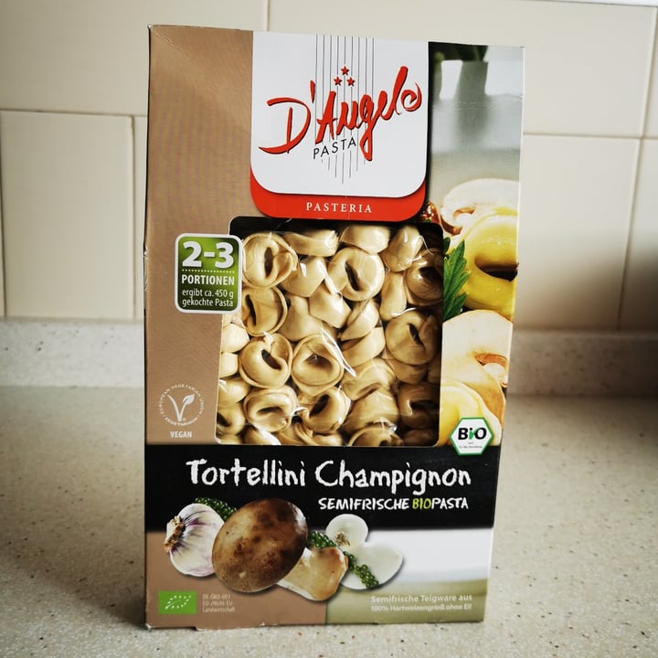 photo of D'Angelo Tortellini de champiñones shared by @elguillotinadorloco on  12 Aug 2022 - review