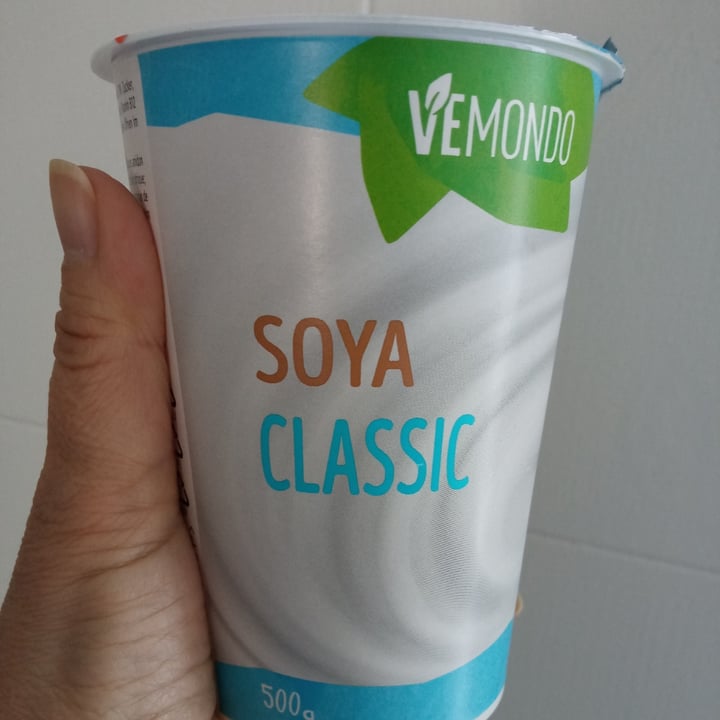 photo of Vemondo Soya bianco yogurt shared by @altomare on  08 Apr 2022 - review